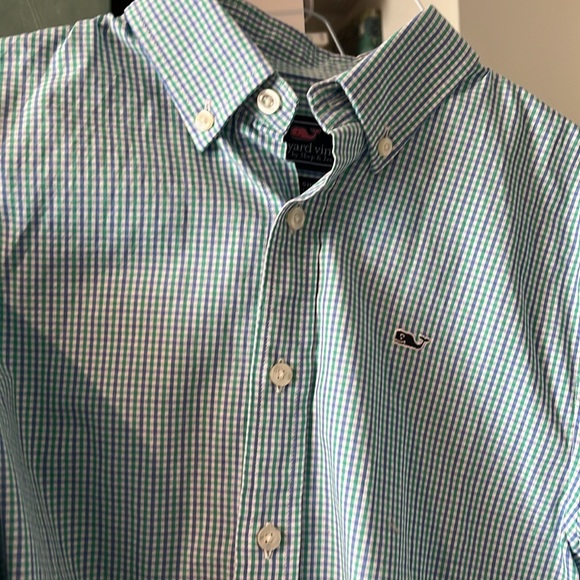 Boys Vineyard Vines dress shirt medium excellent condition - Picture 2 of 6